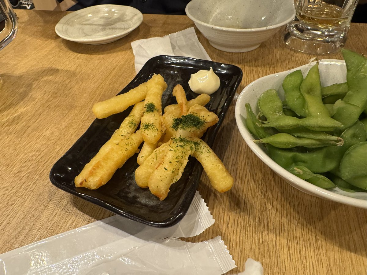 打ち上げしてるよー！

さきいかの天ぷら来た✨

んまそう！🦑

<a href="/aiko_dochibi/">aiko official🥔</a>