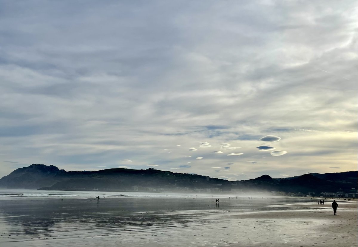 En ocasiones veo ovnis. #Cantabria