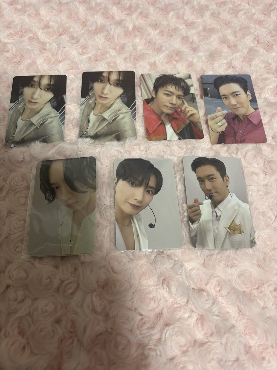 𝑅𝑒𝑛𝑎 tweet media