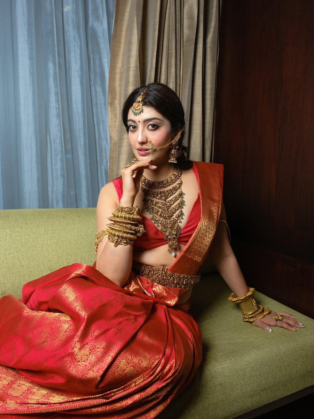 G7kVrG2a8AAvVkc?format=jpg&name=large