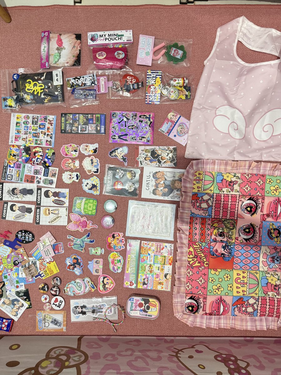 pland art market haul yay 😆🩷