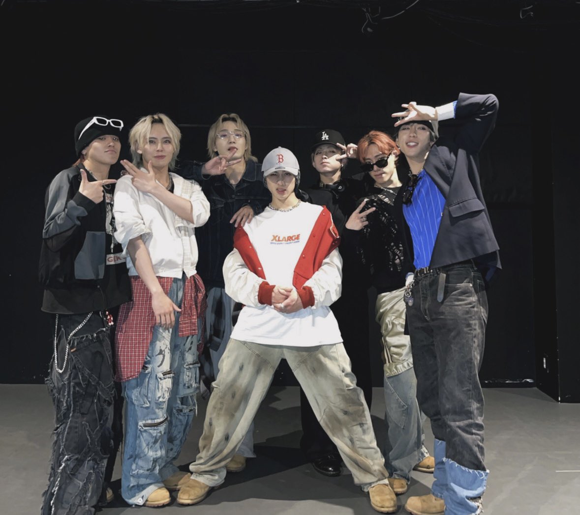 DefClass_'s tweet photo. \ HOMYS 更新!!! /
-Def Class OFFICIAL FAN CLUB-
定期ライブ「Def Party -Vol.05-」で披露したボーカル企画映像公開!!!
「ハナミズキ/一青窈」
▼ご入会&動画はこちら
https://t.co/Yh7olzLQ0C
#DefClass #DefParty #HOMY #HOMYS https://t.co/u9cEC9Od1a