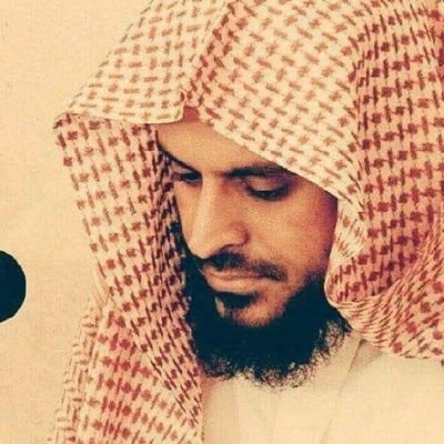 Albaraaobaida's tweet photo. كانت علماء بني إسرائيل تبيع دينها بثمن قليلٍ، ومن علماء اليوم من باع دينه بلا ثمن، ولكن الله تكفَّل بحفظ دينه؛ فإنما باعوا دينهم لا دين الله!
الشيخ #عبد_العزيز_الطريفي -فرج الله عنه- ✍ https://t.co/JLz0QSt2y8