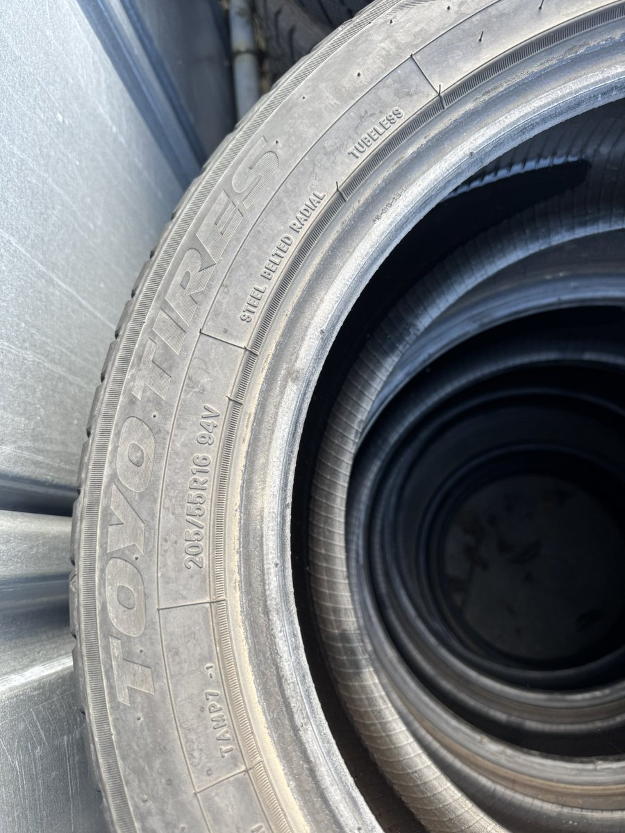 toru_525's tweet image. 205/55R16 4本
215/45R17 2本

4本2000円
2本1000円
埼玉県越谷市から
#タイヤ売ります