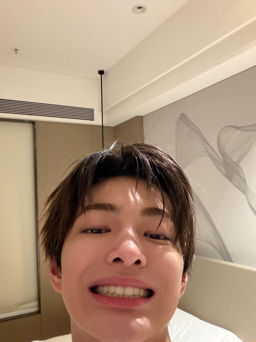 ahnkeonhopics's tweet image. KEONHO WEVERSE UPDATE