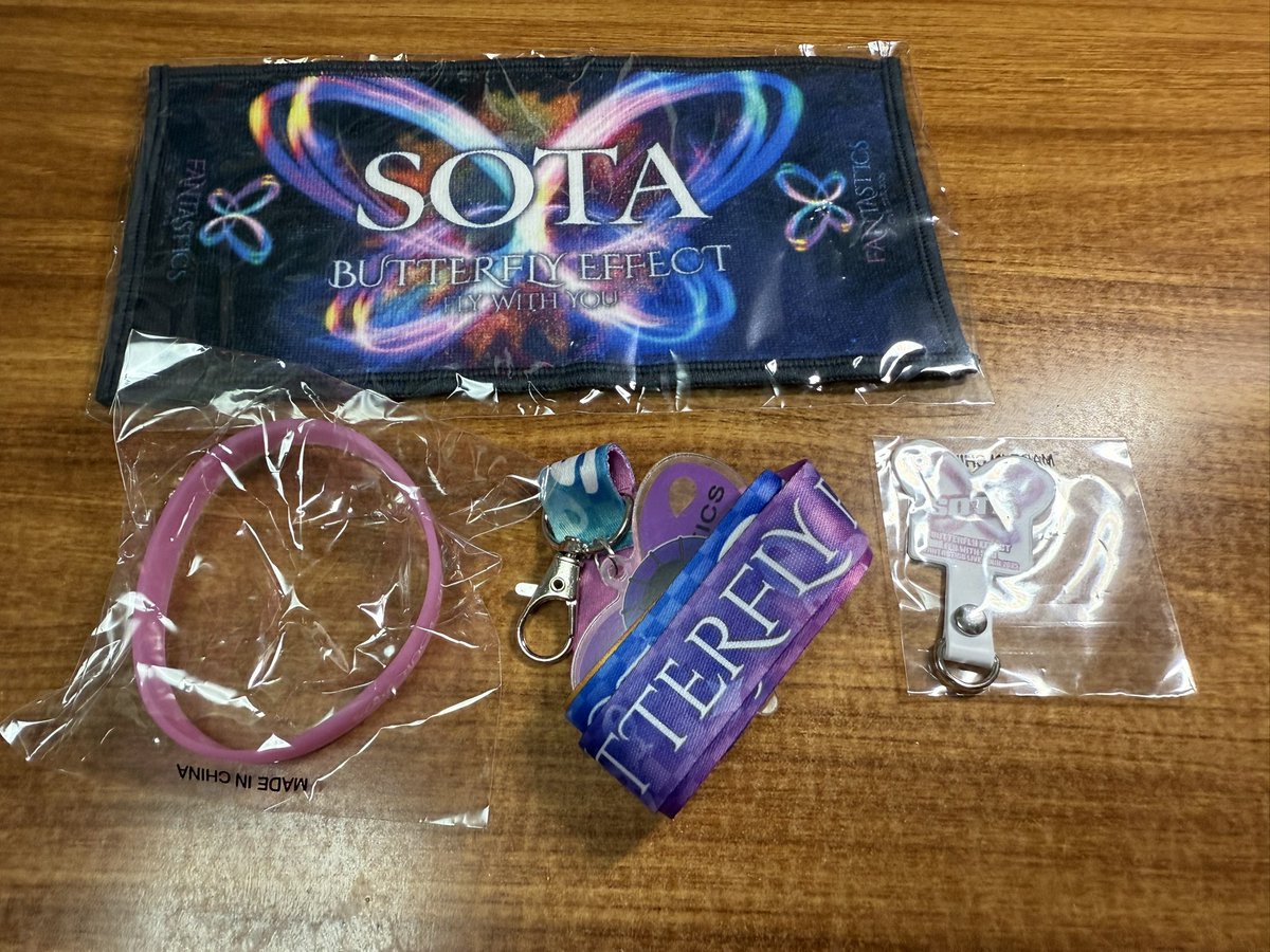 FANTASTICS カプセル ガチャ 譲 写真 求 第1弾:クリアチャーム 第2弾