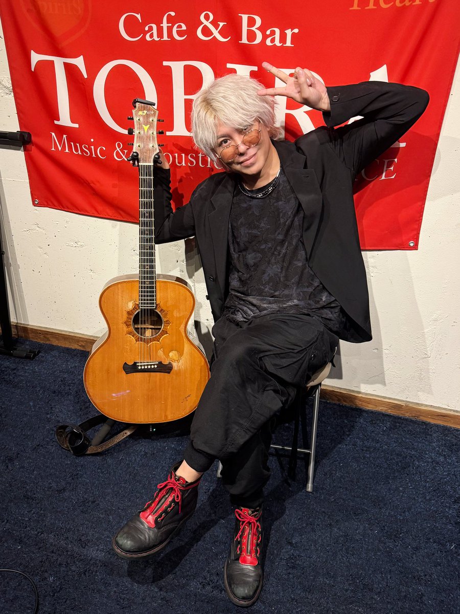 取り急ぎ

2025.12.7@アメリカ村TOBIRA

とっても幸せでした\(//∇//)\💕

めっちゃ楽しかったです！

みんなありがとうやで〜👍