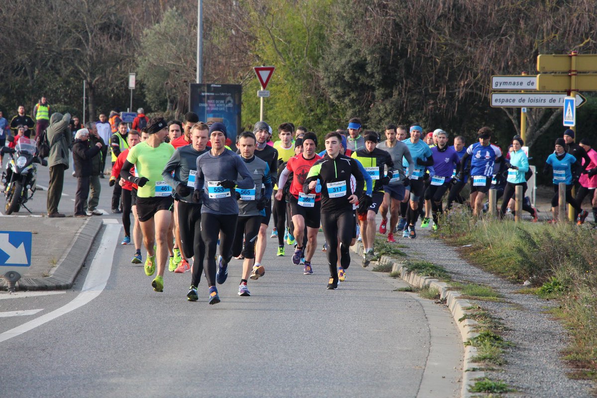 RunningMag's tweet image. Deux gros événements ce week-end avec @traildegruissan et @launaguetoile toutes les photos et vidéos sont sur runningmag.fr