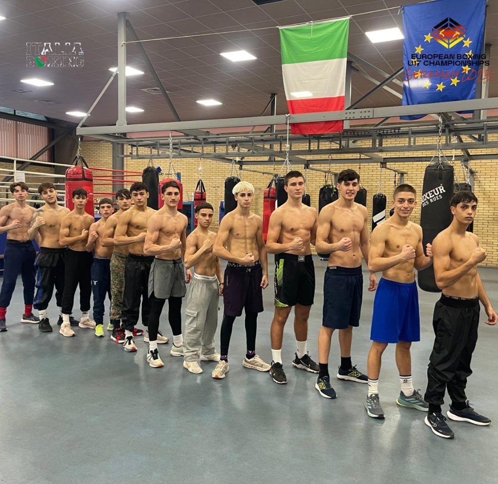 🥊 🇮🇹Training Camp Azzurri U17 
🏟️ Assisi CNP, 28/11 - 8/12 2025 

🥊 Ultimo giorno di lavoro per gli Azzurrini, domani 8/12 la partenza per l’europeo di Kienbaum 🇩🇪 

🥊 Forza Italia Boxing Team 
#Boxing #Pugilato #Boxer #Fighter #itaboxing