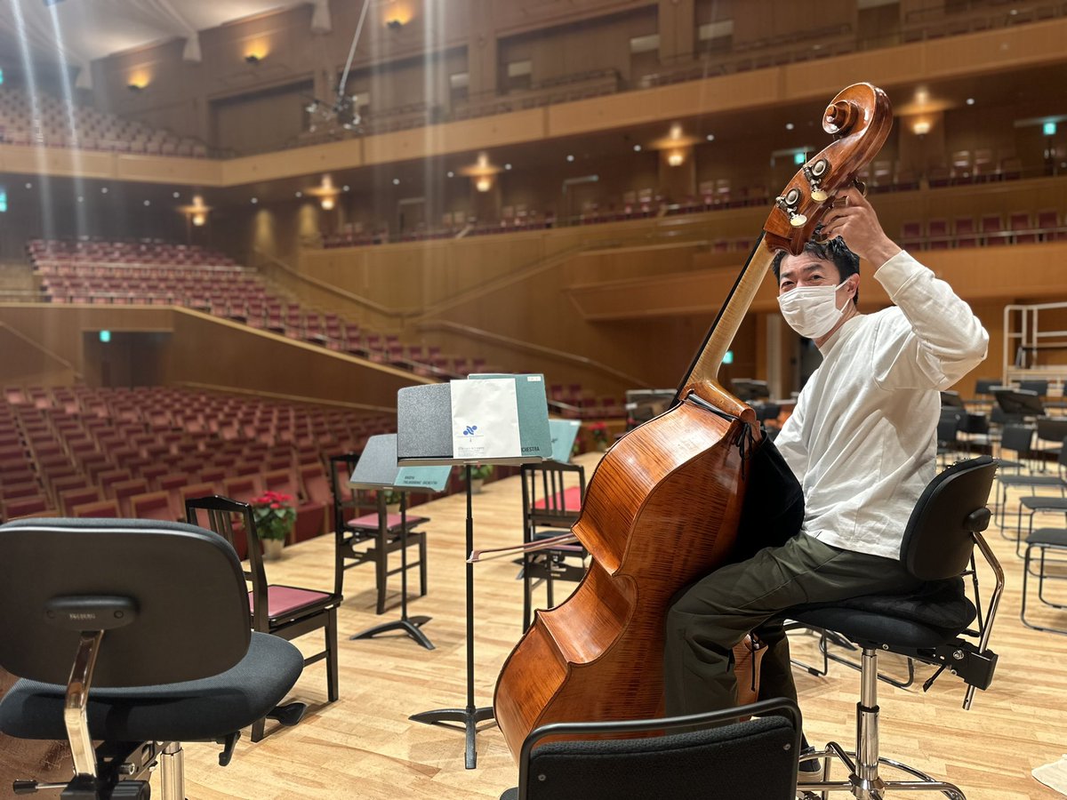 ヘンデル協会『メサイア』with名フィルが終演🎉ご来場ありがとうございました✨この名曲をまた演奏することができて幸せでした☺️
#ヘンデル協会
#メサイア
#名古屋フィルハーモニー交響楽団
#１２月２４日の
#クリスマスコンサートも
#是非ご来場ください🎄✨
#二枚目の写真は
#二枚目の坂田さん