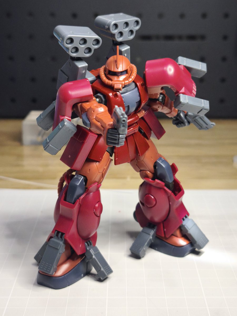 ジャンクで拾ったアメイジングブースター＋ザク•オリジン仮組み完了