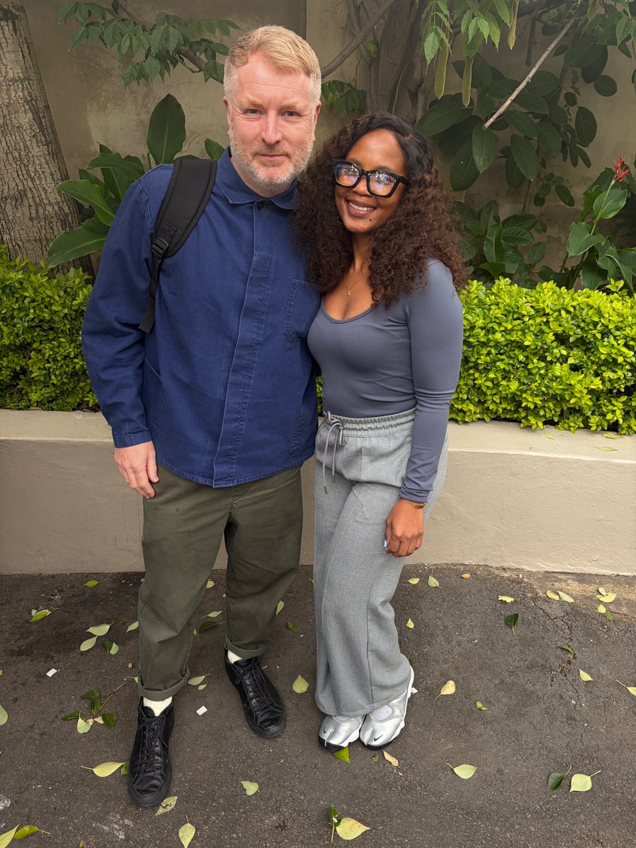 zazi. 🪽 tweet media