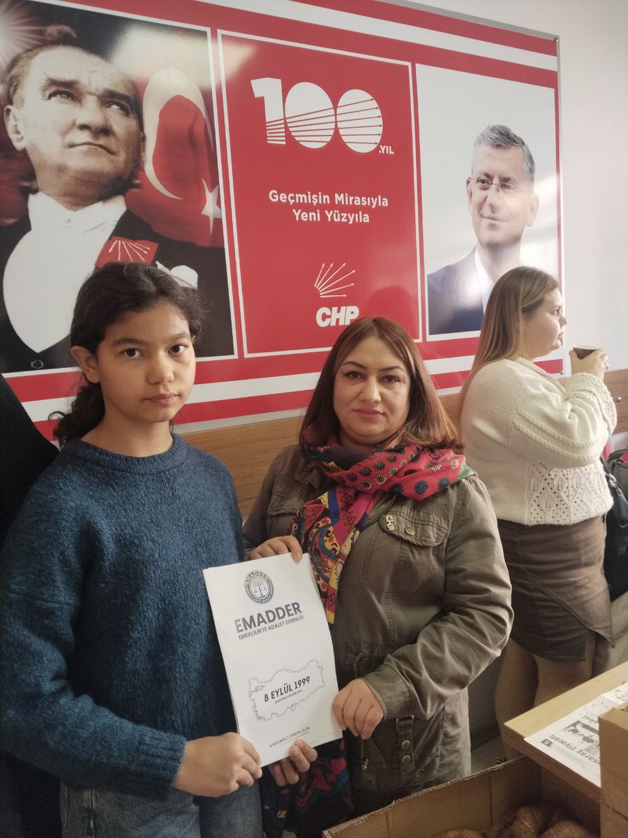 📢 EMADDER – NEVŞEHİR CHP İL BAŞKANLIĞI ZİYARETİ 

<a href="/chpkadinnvshr/">CHP NEVŞEHİR KADIN KOLLARI</a>
<a href="/YelizTopraktep1/">Yeliz Topraktepe</a>

Emeklilikte Adalet Derneği Nevşehir İl Temsilcilerimiz, CHP Nevşehir İl Başkanlığında düzenlenen programa katılarak CHP Nevşehir İl Kadın Kolları Başkanı Sn. Yeliz Topraktepe ile bir araya