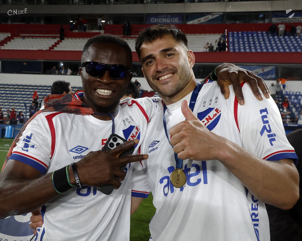 BUENOS Y TRICOLORES DÍAS 🥇👍🏼