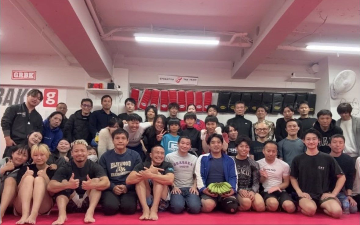 岡ちゃん@奇Tクリエイター｜おもしろTシャツ作って着る人 (@TheOkachan