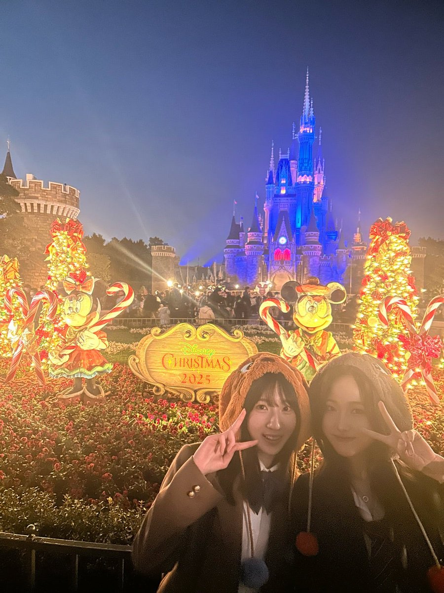 JuiceJuice_uf's tweet photo. 【Blog更新】 クリスマスディズニー！ 林仁愛 https://t.co/VLYcrURVqd #juicejuice #ジュースジュース #ハロプロ https://t.co/GLXl9UTyxK