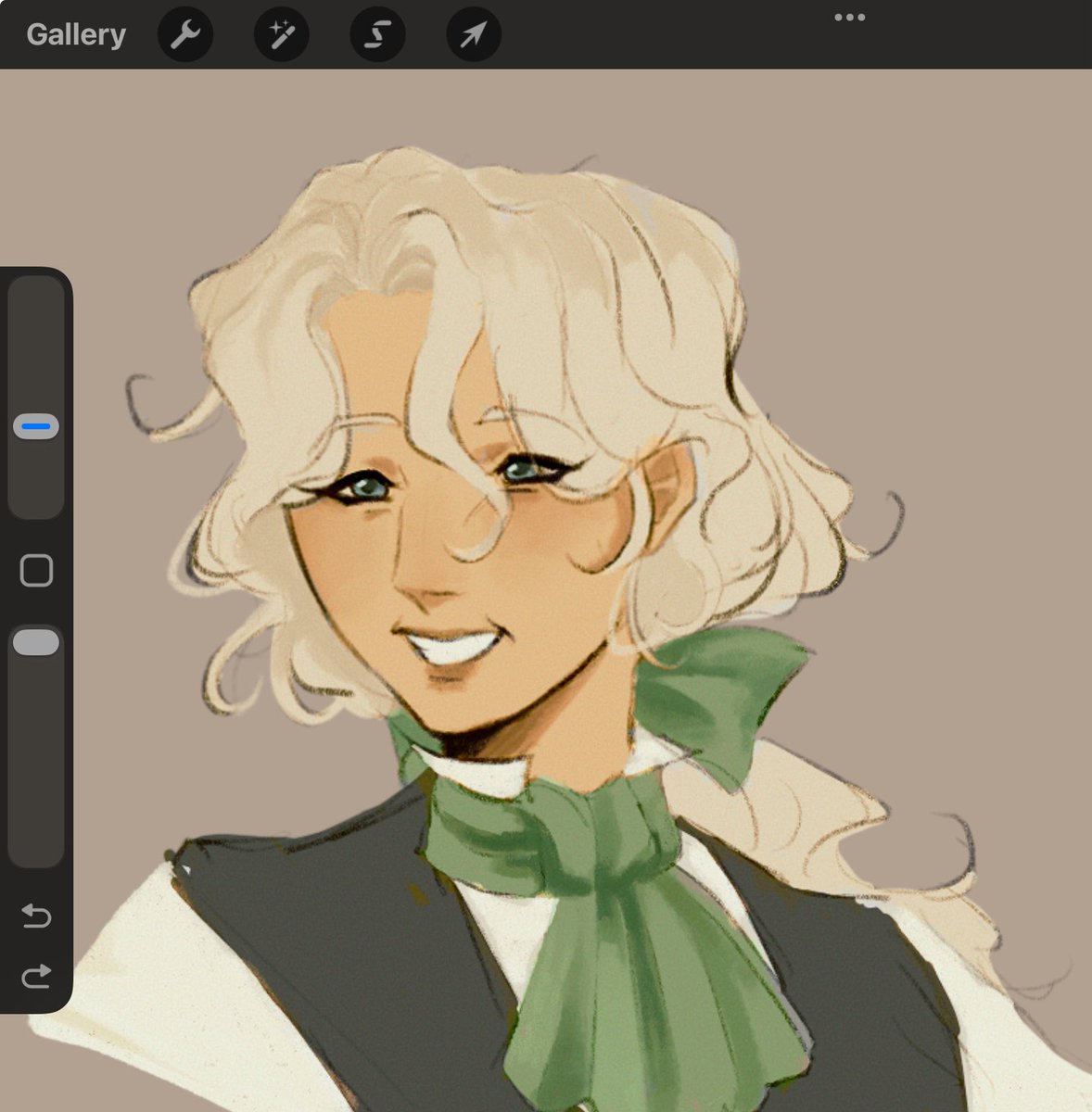 if this looks like bum it’s because idk how grayscale works anyways I like to think Claude is a really smiley guy