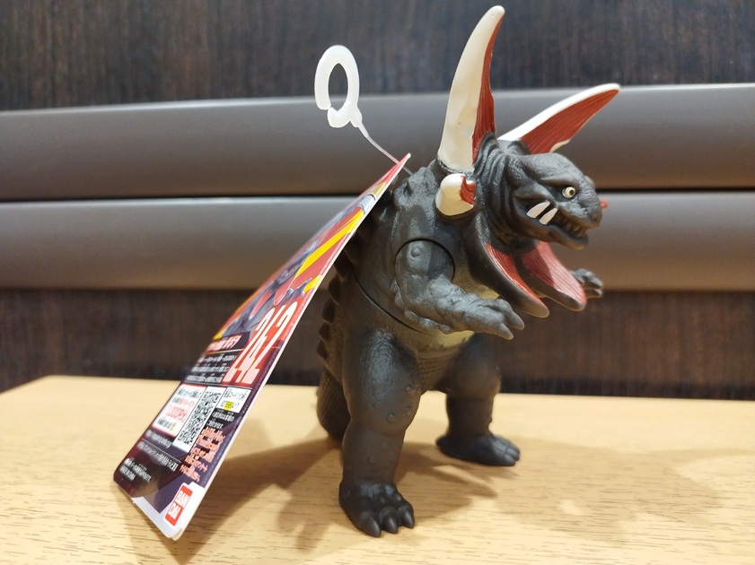 ウルトラ怪獣ソフビ ガボラ(ヒレ閉じver)リペイント完成品ウルトラマン