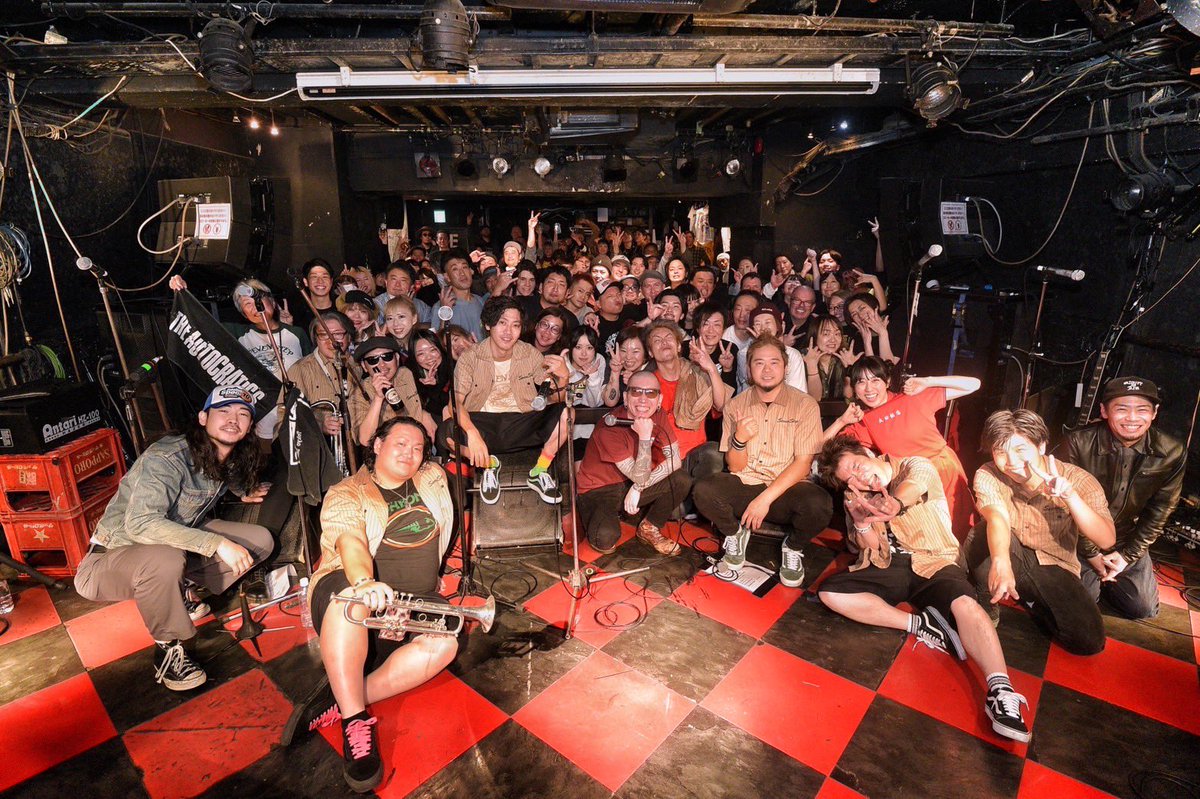 Thanks❣️
TOO MUCH TOO OLD 2025 TOKYO TOUR FINAL 無事終了🎺

大阪、名古屋、東京無事駆け抜けました出演してくださったバンド、DJ、スタッフ、全ての方々に感謝です‼️

自分自身にとっても、色々なことを経験でき、気付くことのできたツア一だったと思います✨

📷photo by
<a href="/noelmiwo/">Who are U?co.澪</a>
