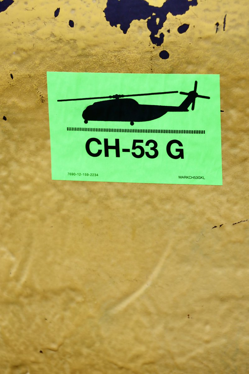 Hat jemand eine Erklärung hierfür?! 🤔🤷‍♂️ #Warnemünde 📸