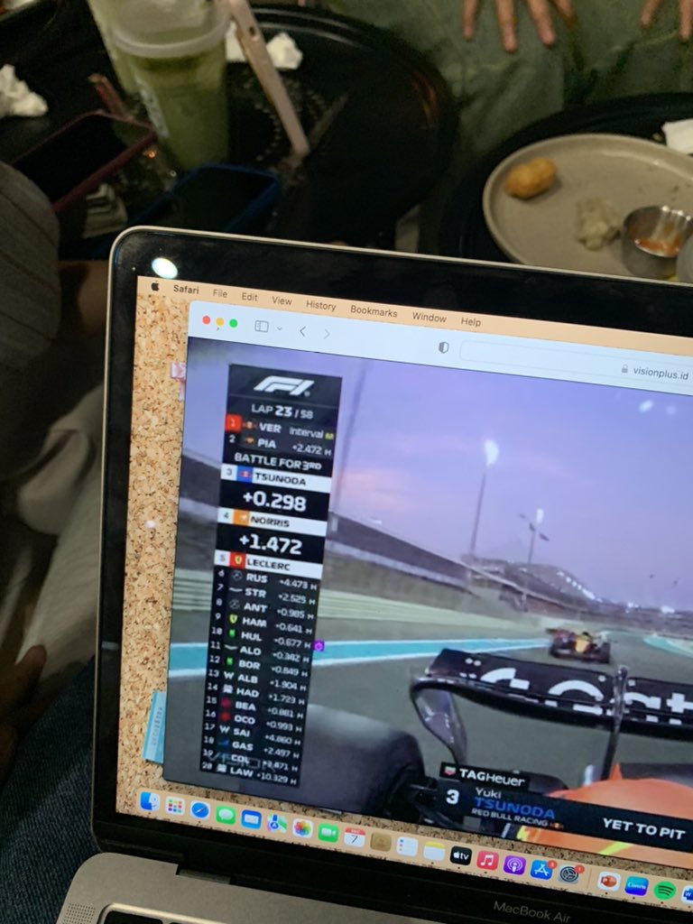 dkollette's tweet image. yuki last race ngacirrr ye