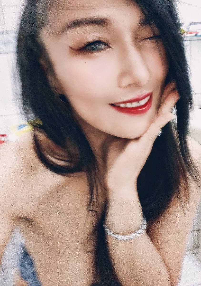 Summer Li tweet media