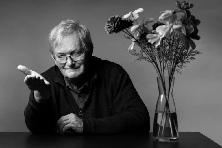 Martin Parr has died at his home in Bristol at the age of 73.

RIP Martin.