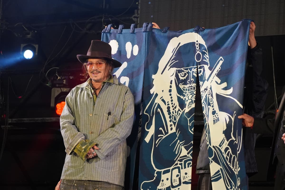 東京コミコン2025】ジョニー・デップ、ファンへの熱い想いでステージが