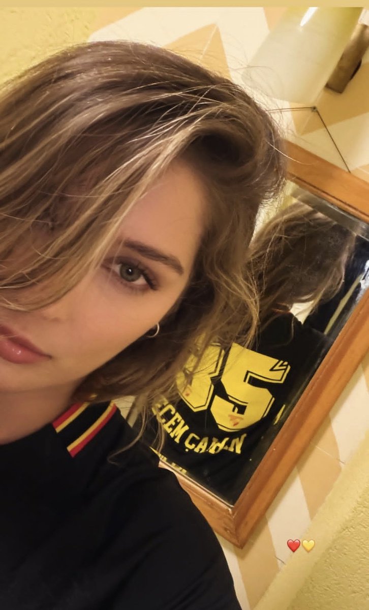 Haydi Göztepe❤️💛
Kazandik bileee🫶