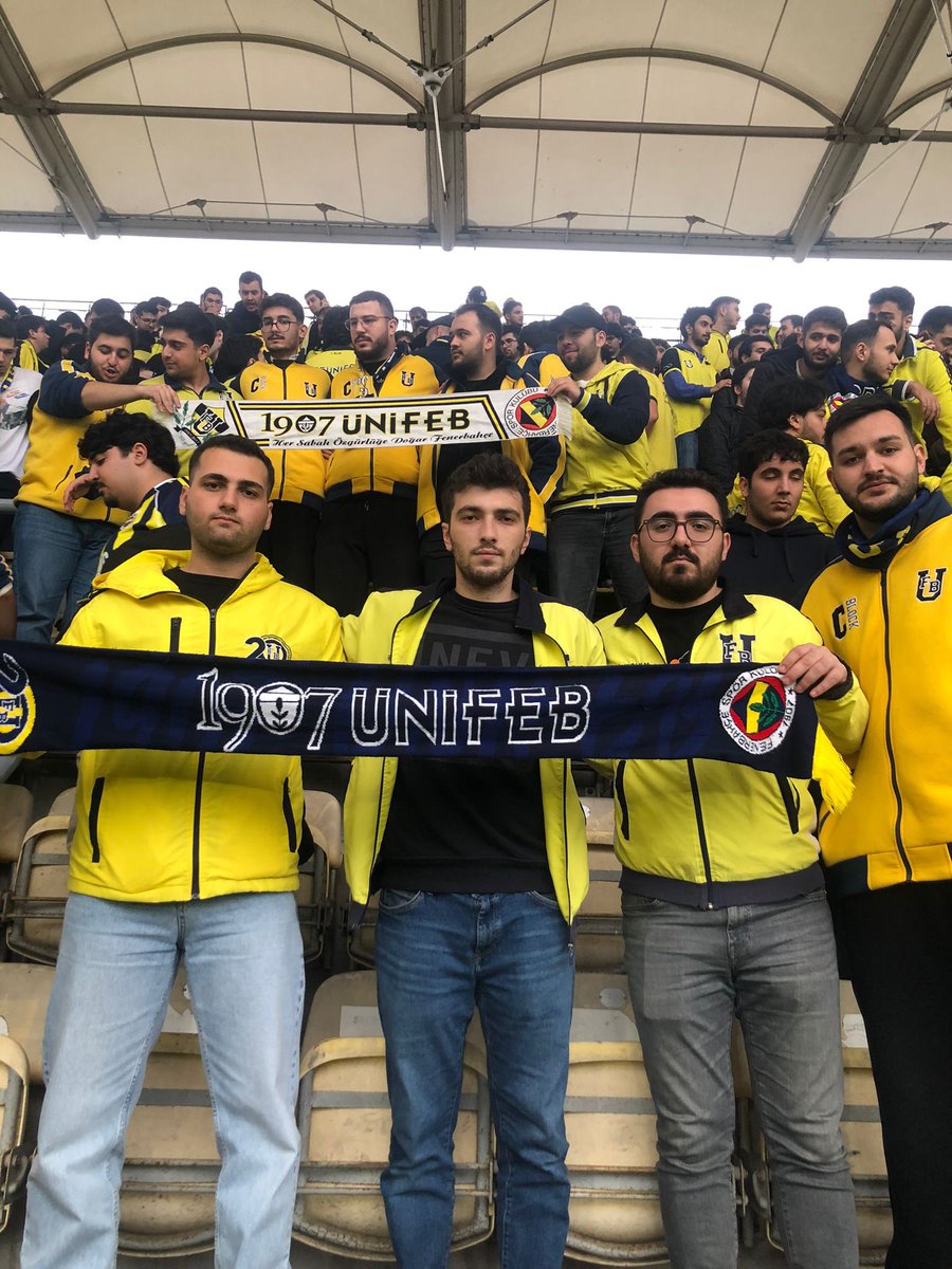 İKİ KITA YEDİ TEPE EN BÜYÜK FENERBAHÇE!

07.12.2025
Fenerbahçe arsaVev 1-0 Galatasaray GAİN