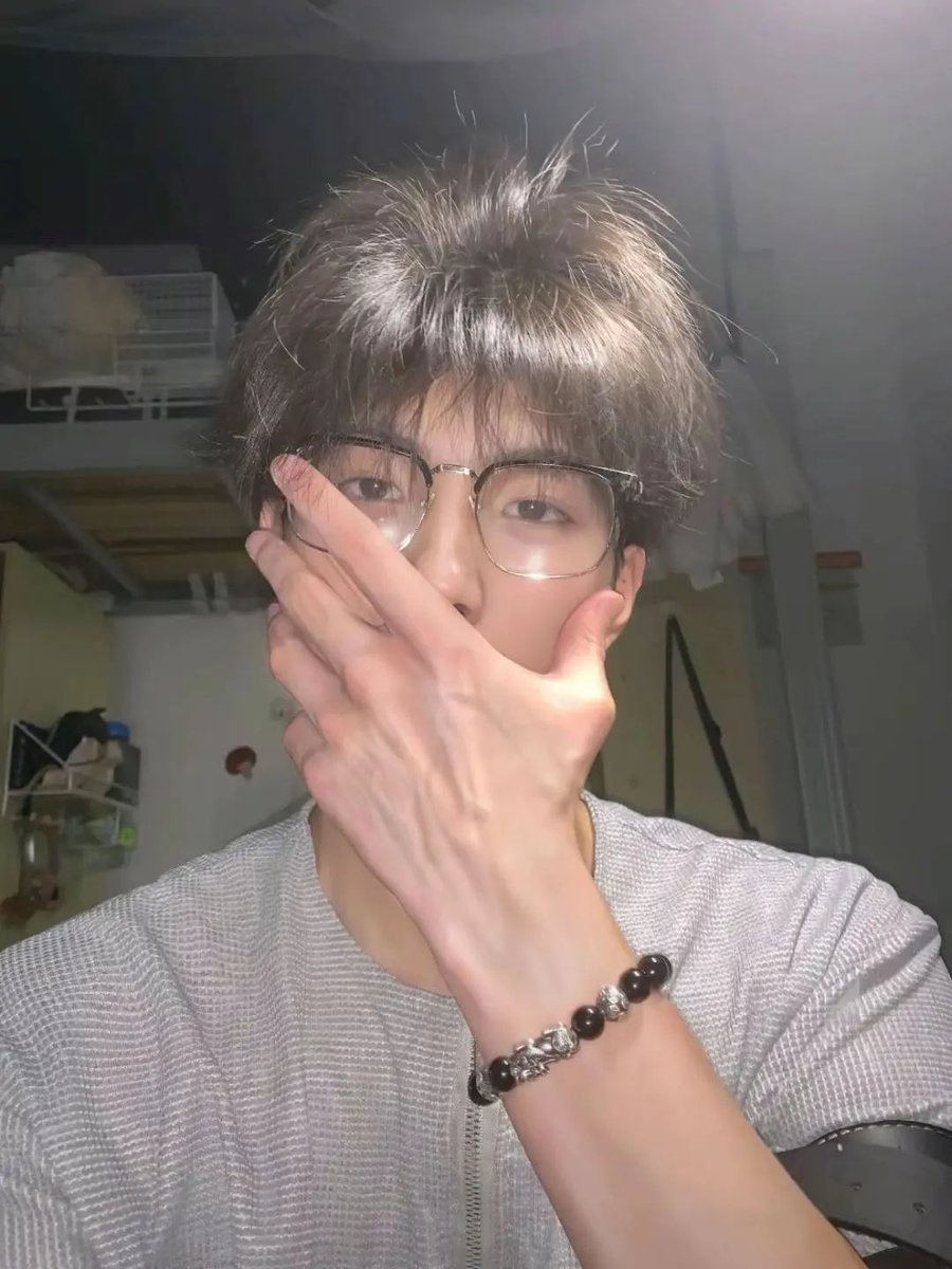 instagram.com/p/DR9tO62E9QD/…

#douyin #sixpack #tiktok #chineseboy #workout #abs #men #fitness #handsome #asian #foryoupage #model #gym #Tweets #fyp #chineseboys #RETWEEET #sexy