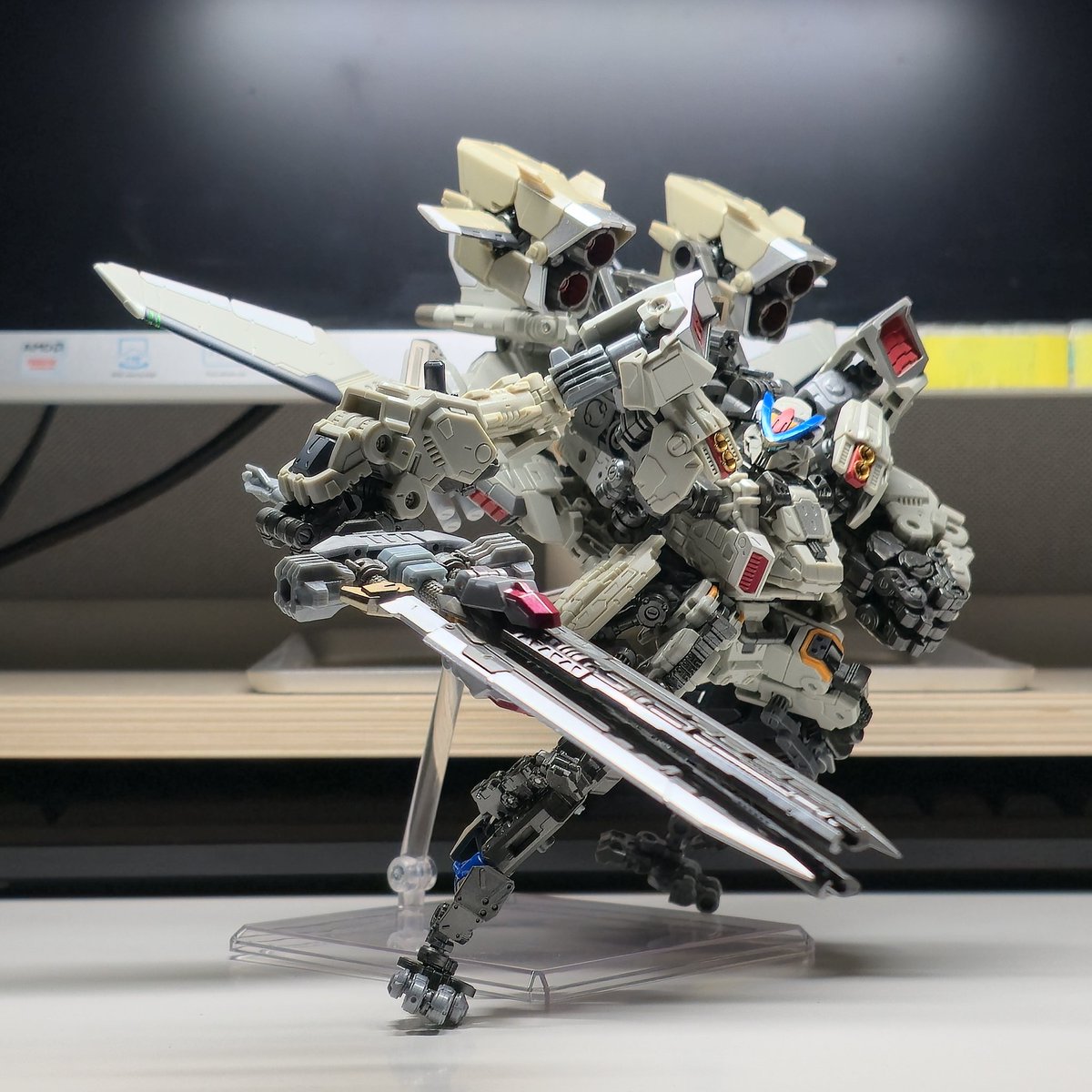 Poses / Close-up #ダイアクロン #diaclone