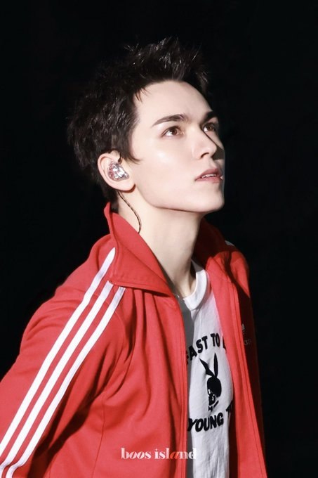 아니 셀카를 못찍는 수준이 아니고, 
아니 
아...................... 
시발니는억울하지도않더냐