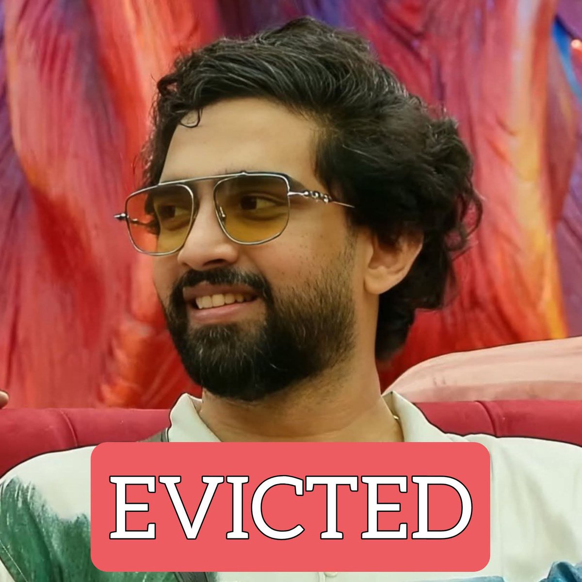 TahsinIffit's tweet photo. #Amaalmalik EVICTED From BiggBoss19 House 🥺💔 

 He finished at the 5th position https://t.co/2VyuB43Gbl