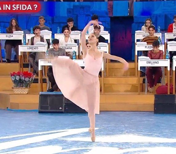 this_isme_22's tweet photo. Giorgia ha servito linee, eleganza, classe, dolcezza, raffinatezza...
si sentiva così tanto la mancanza di una donna ballerina classica grazie dio
#Amici25 https://t.co/QK4LGFh9oZ