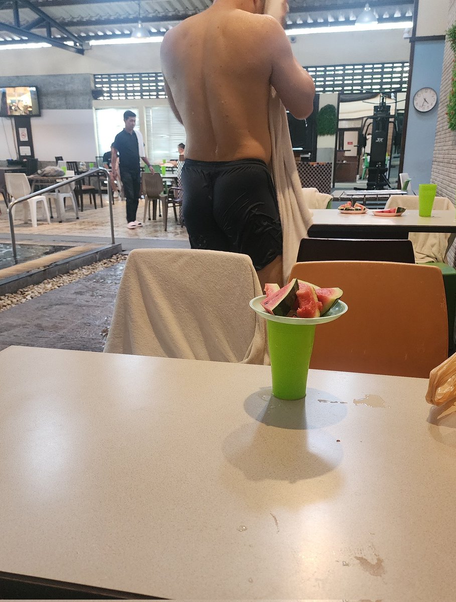 Jerome_JXT's tweet image. วันอาทิตย์ชิลๆที่ซาวน่าแห่งนึง 😌