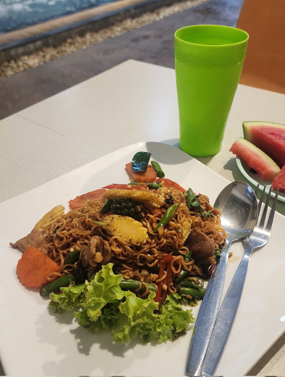 Jerome_JXT's tweet image. วันอาทิตย์ชิลๆที่ซาวน่าแห่งนึง 😌