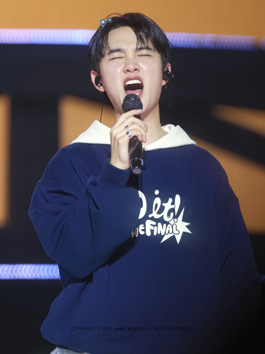 orbitw_'s tweet image. 🎤😸