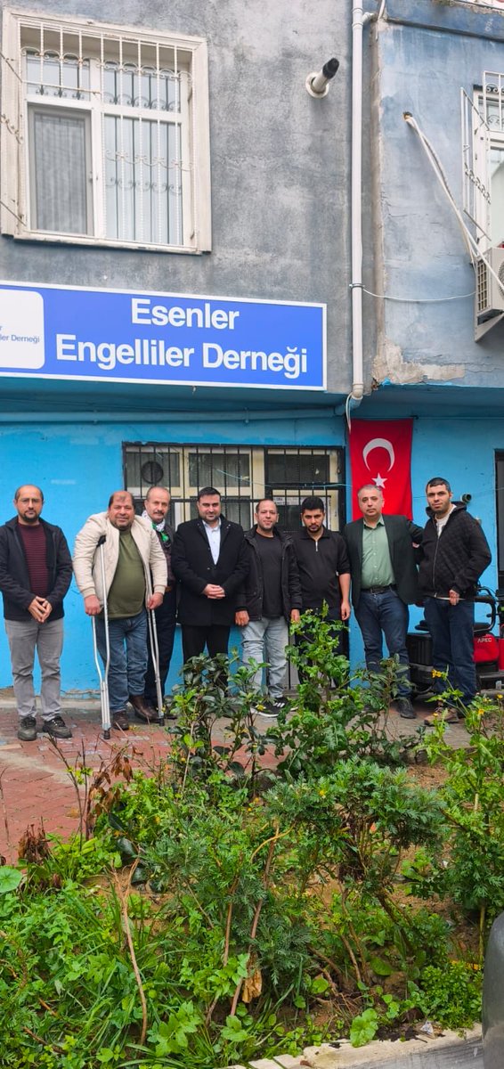 A_kerimOrtac's tweet photo. Engelliler Haftası münasebetiyle Esenler Engelliler Derneğimizi ziyaret ederek kardeşlerimizin yaşam mücadelesini, hayata tutunuşlarını ve beklentilerini dinledik.
Engellerin gönül birliğiyle aşılacağı daha adil ve daha merhametli bir şehir için hep birlikte çalışıyoruz. https://t.co/Ai3GAbSgiG