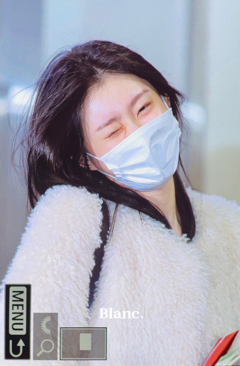 251207 누가 바보야 😬😬😬
#ITZY #있지 #CHAERYEONG #채령