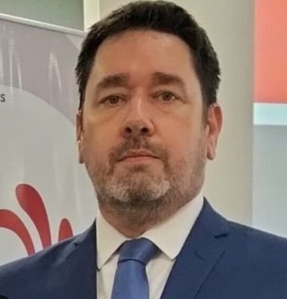 Creo que esto resume muy bien tu situación <a href="/NicoDursi/">Nicolás D´Ursi</a>