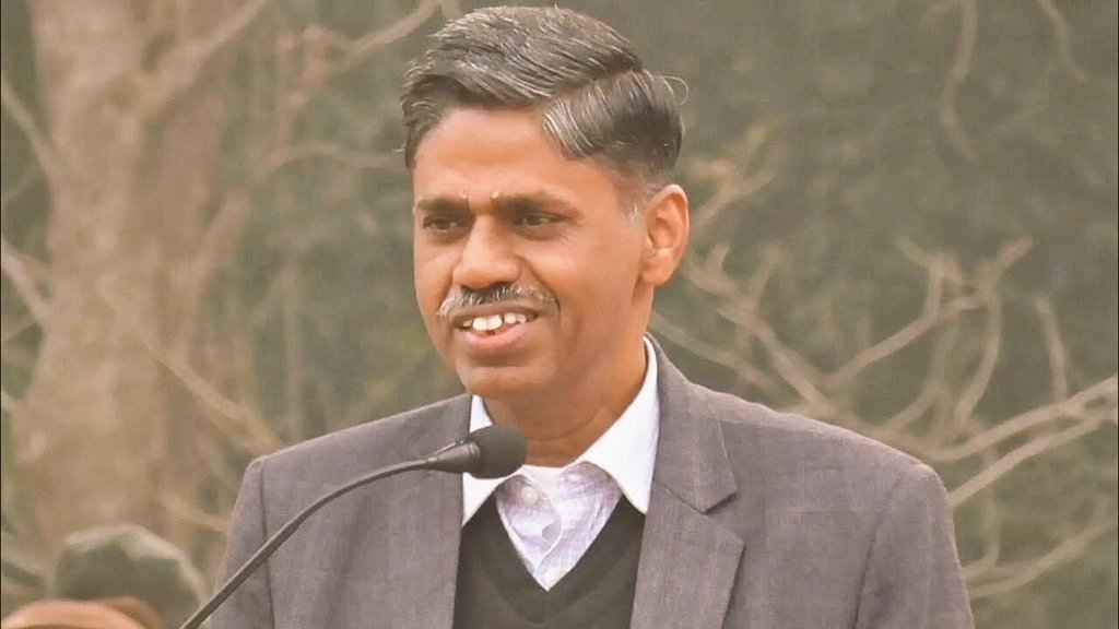 Wave of joy among the corrupt..

M. Devaraj, the Principal Secretary of the State Tax Department—one of Uttar Pradesh's most corrupt departments—has been removed..

In just 16 months, IAS officer M. Devaraj, who shook the corrupt nexus of officers and traders in the State Tax