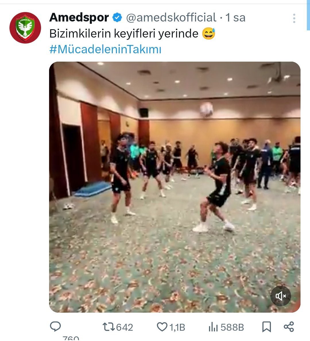 Beş şehit verdiğimiz bir günde şu paylaşımı yapan bir takım ancak düşman takımı olabilir.