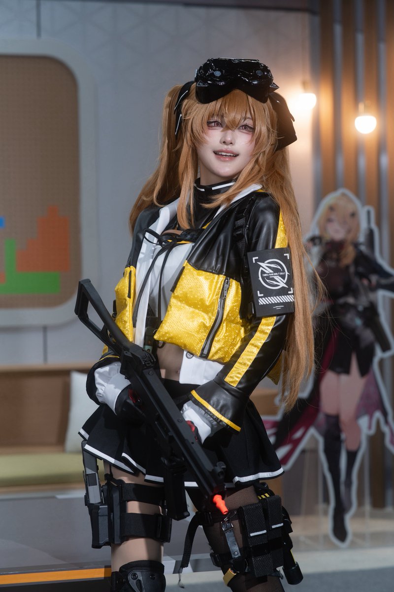 2025 AGF 레나로 3일간 함께할 수 있어 너무 즐거웠습니다!!
포토타임 끝날 때마다 따뜻한 말들 많이 해주셔서 행사 내내 행복했어요(՞៸៸›⩊‹៸៸՞)
사진은 그냥 올리셔도 괜찮구 한두장정도 보정 원하시면 계정 메일로 셀렉해서 보내주세요!
다들 넘 수고 많으셨어요!! 
 #소녀전선2망명 #AGF2025