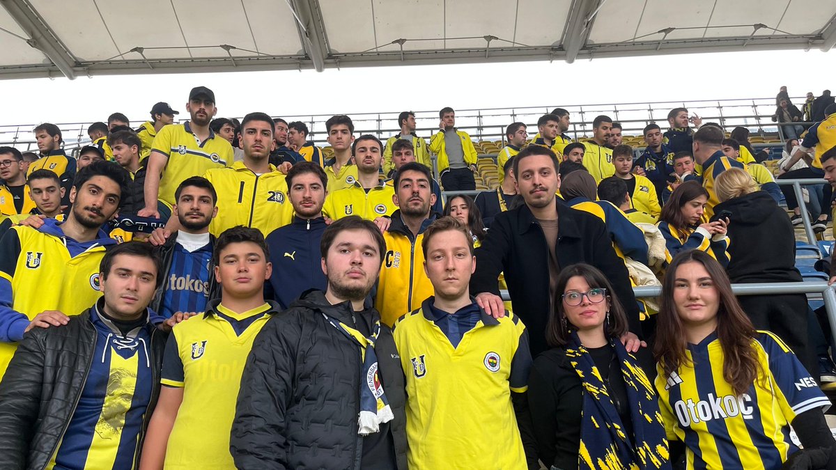 MS| Fenerbahçe arsaVev 1-0 Galatasaray Gain
HER ZAMAN HEP SENİNLEYDİK!