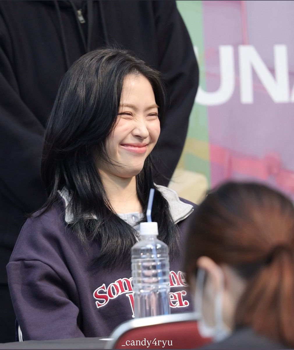 251207 Collecter

류냥이 수염 너무 키여웡…ㅜㅜ

 #류진 #RYUJIN #있지 #ITZY