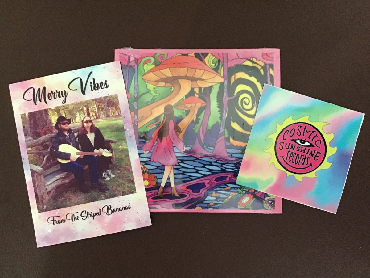 <a href="/Michele21672/">𝓜𝓲𝓬𝓱𝓮𝓵𝓮 💜</a> 😃Hi Michele, you'd be getting the NEW cd from the band- The Striped bananas. ☮️🦀