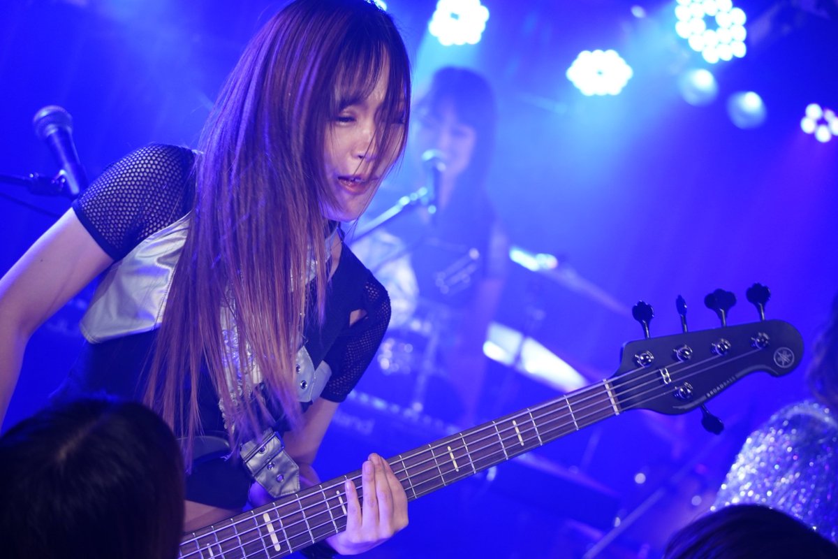 レギュラーミニワンマンありがとうございました！！！

このイベントならではのレア曲たち！久々のESPERANZAもキーボード入りで👍

昨日から2連チャンの方もたくさんいて嬉しいですね😌
まだまだ年末まで走るぞー🔥