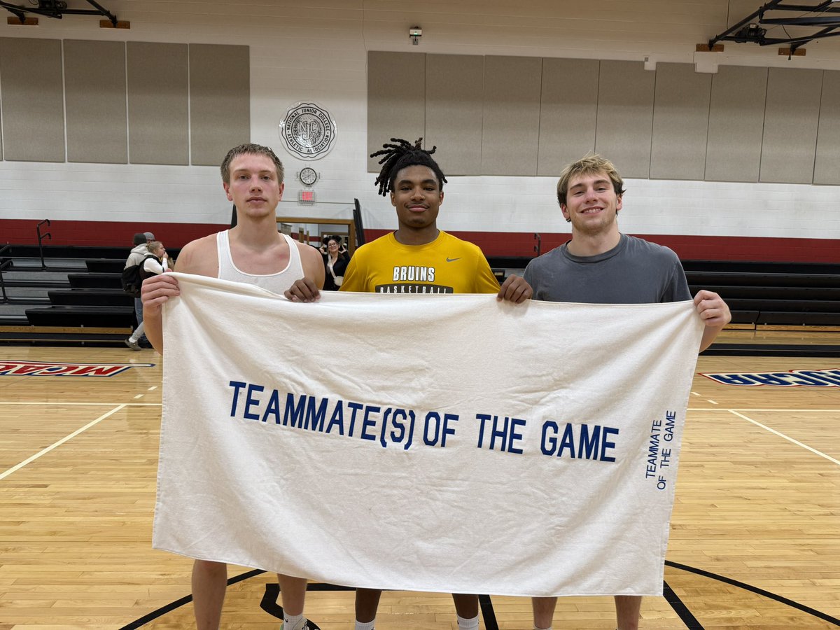 dcresap05's tweet image. Spartan TEAMMATES of the Game in win over Rainy River went to: Seth, Brody, and Ali! Great job!
@MStateSpartanBB