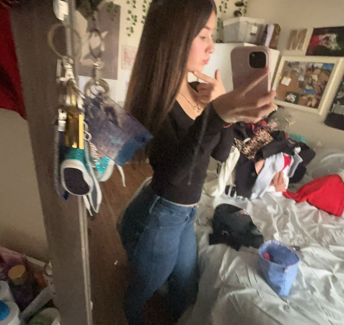 bopsinaction's tweet photo. got me acting crazyy.... dm for moree #bop #cumtribute #bops #cocktribute #wankchat #horny #curvy https://t.co/iwQWnoHvSk